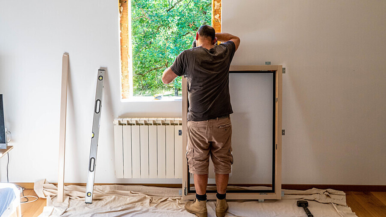 En 2025, le ratio coût des travaux par m2 SDO recommandé pour les opérations immobilières consacrées au handicap est d'environ 2 000 €. (Garo/Phanie)