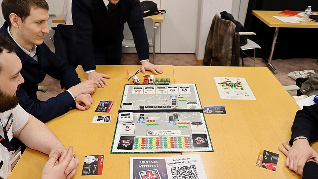 Honoré au challenge Wargame Jam, le jeu Urgences attentat se fixe pour objectif de sauver un maximum de vies en l'espace d'une heure. (SSA)