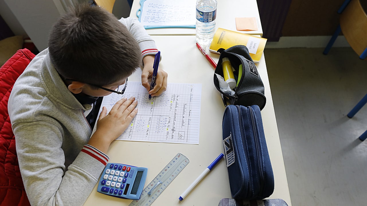 Les Pas ont pour mission d'apporter aide et soutien à tout élève qui rencontre une difficulté dans les apprentissages ou son parcours scolaire. (Godong/BSIP)