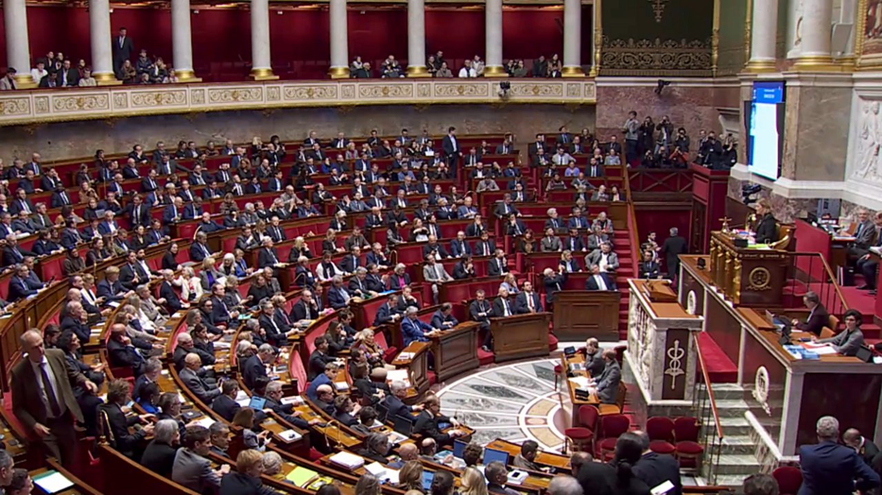 En lecture définitive, les députés ont adopté, à quinze voix près, le projet de loi de financement de la sécurité sociale pour 2026. (Capture d'écran de la retransmission des débats à l'Assemblée nationale)