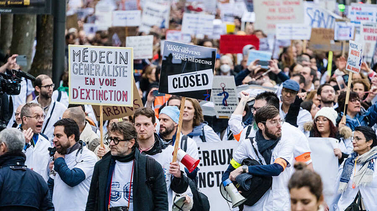 Les intersyndicales APH et Alliance hôpital apportent leur soutien à la mobilisation des médecins libéraux. (Voisin/Phanie)