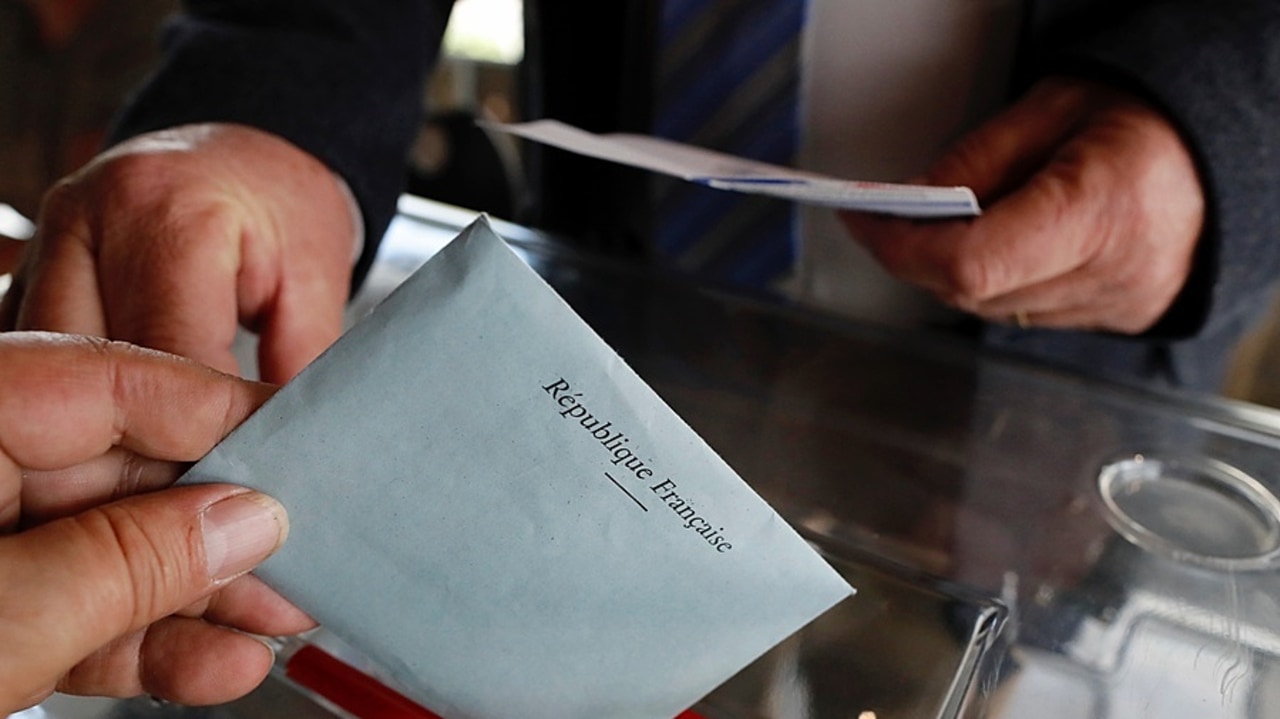 Si une grande majorité de Français attendent de leur maire qu'il agisse pour améliorer l'accès aux soins, 39% reconnaissent tout de même que ses moyens en la matière sont extrêmement succincts. Et ce taux grimpe même à 58% dans les zones rurales. (Godong/BSIP)