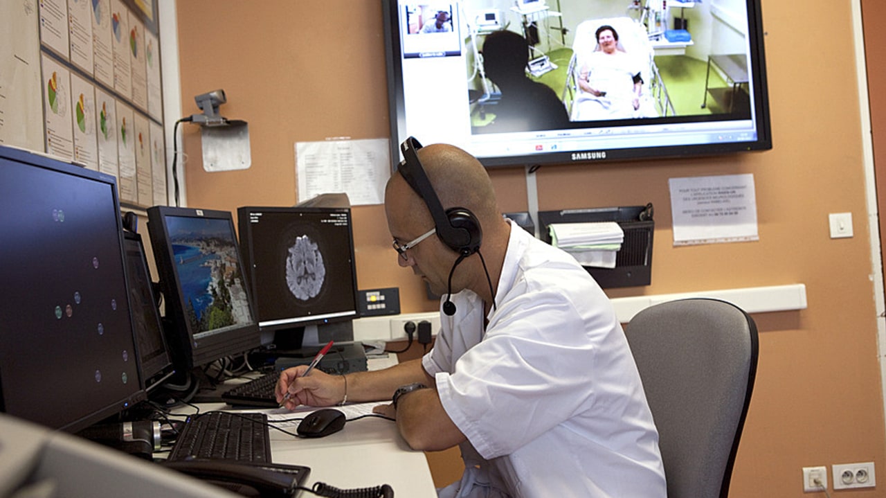 La ministre de la Santé veut accélérer le déploiement de la télémédecine en assouplissant certaines règles. (Bruno/Image Point Fr/BSIP)