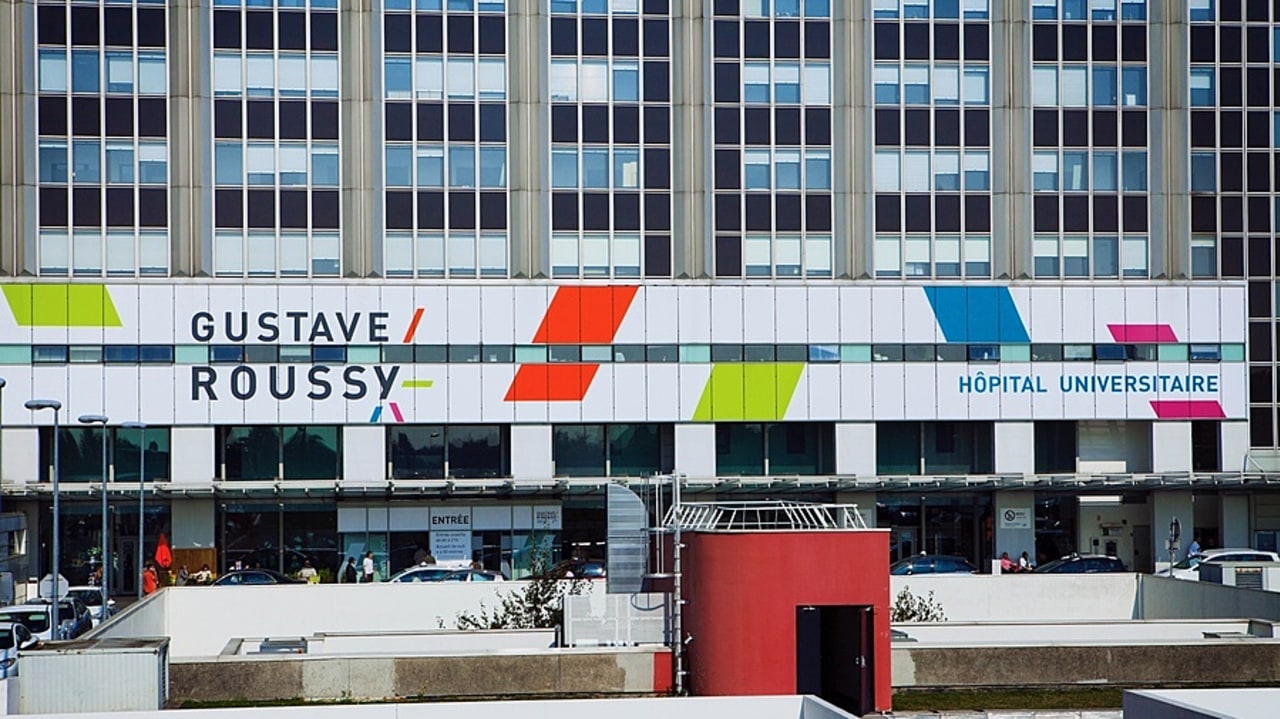 Selon ses estimations, Gustave-Roussy pourrait parvenir à "sortir" de ses consultations 10, 15 voire 20% de malades déjà traités, en général opérés d'une tumeur très précoce et qui vont désormais très bien avec un risque de rechute minime. (LPN/Image Point FR/BSIP)