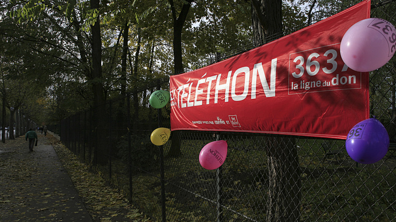Le Téléthon a eu un rôle déterminant dans le combat contre les maladies rares. L'association de malades et de parents de malades AFM-Téléthon a fait le choix d'une stratégie d'intérêt général guidée par l'innovation. (Deloche/BSIP)