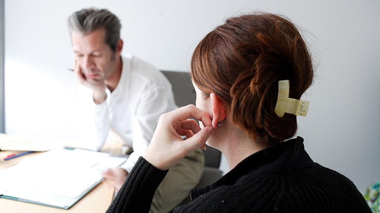 Des travaux s'engagent au ministère de la Santé pour recenser l'offre de repérage et d'intervention précoce en psychiatrie, en vue d'une plus grande lisibilité de l'existant et d'un meilleur maillage national des dispositifs. (Burger/Phanie)