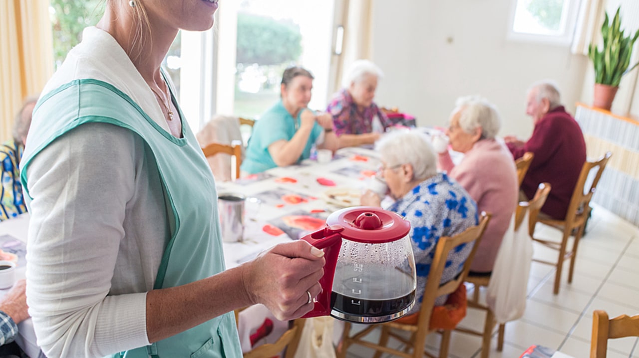 Les travaux de réhabilitation ont pour objectif d'améliorer le cadre de vie, le confort et la sécurité des résidents. (Burger/Phanie)