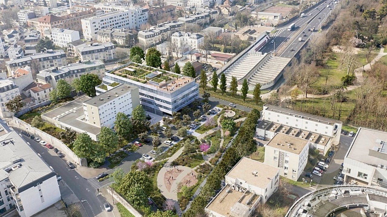 Le remodelage par l'AP-HP de son vaste projet immobilier visant à repositionner l'hôpital de Garches sur son site de Boulogne-Billancourt fait en sorte de garder l'ensemble des compétences des deux établissements dans une logique de complémentarité. (Groupe-6)