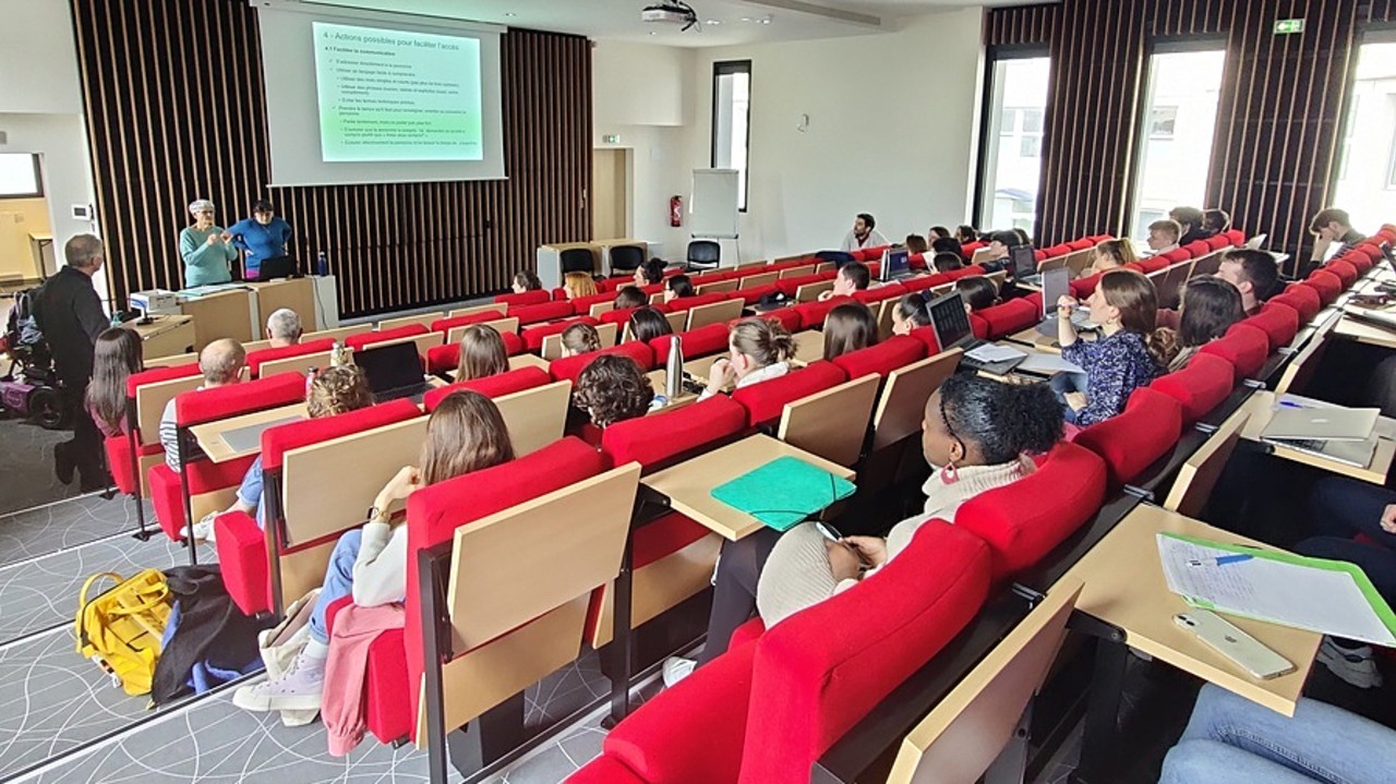 Les tutorats santé accompagnent 88,6% des étudiants inscrits en parcours d'accès spécifique santé. (Perrine Debacker/Hospimedia)