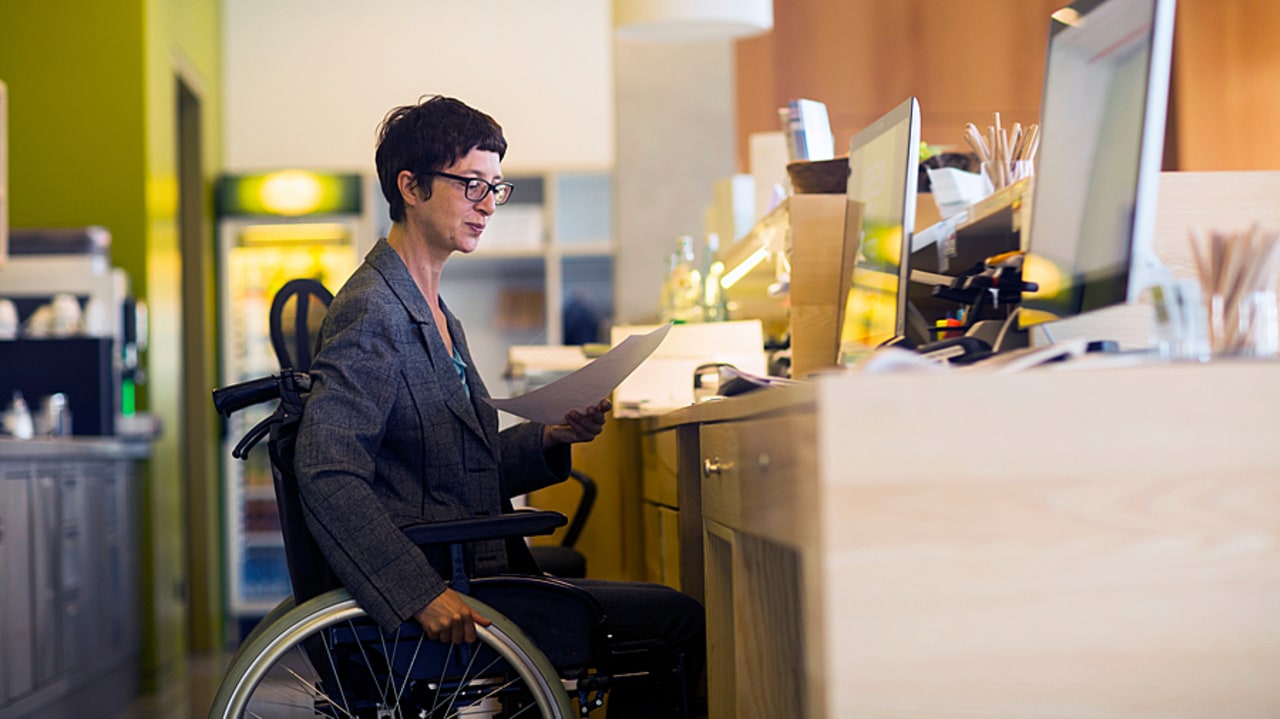 Le projet Phare s'intéresse aux personnes en situation de handicap concernées par un passage à la retraite en milieu ordinaire. L'étude cherche à dresser un état des lieux de l'offre, pour mieux l'adapter aux besoins. (Image Source/BSIP)