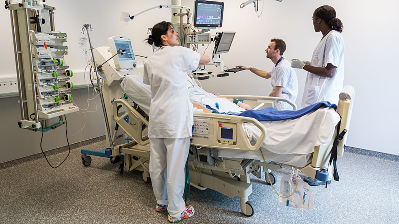 Le baromètre 2026 montre une hausse de l'insatisfaction des infirmiers par rapport à 2023. (Voisin/Phanie)
