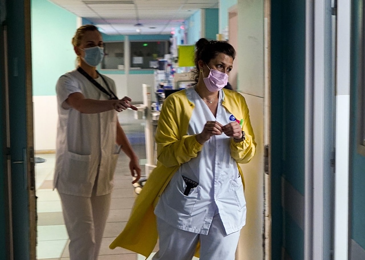 Les hôpitaux publics font pression pour tenter d'adoucir les tensions tarifaires sur 2026