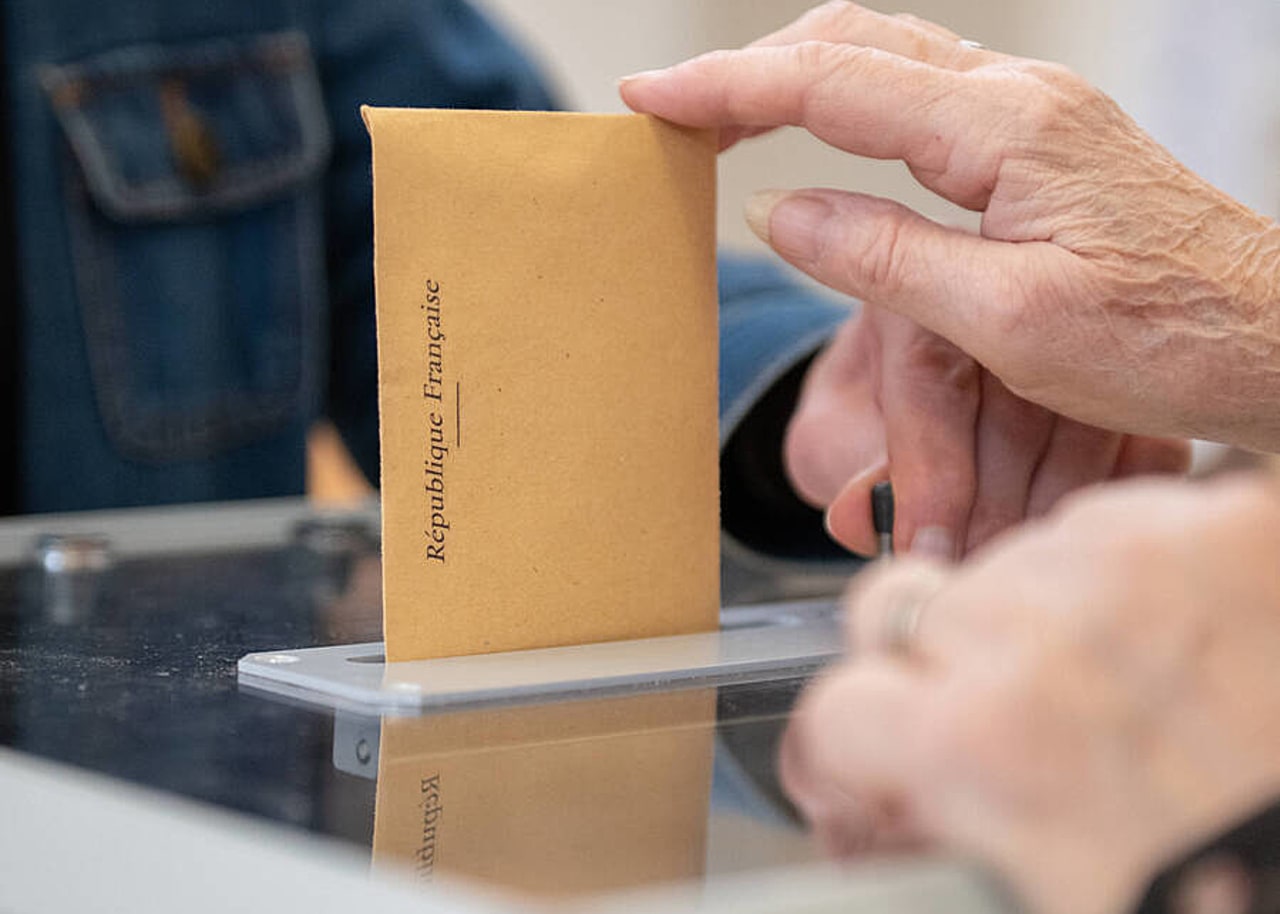 Olivier Falorni est élu à La Rochelle, Geneviève Darrieussecq perd à Mont-de-Marsan