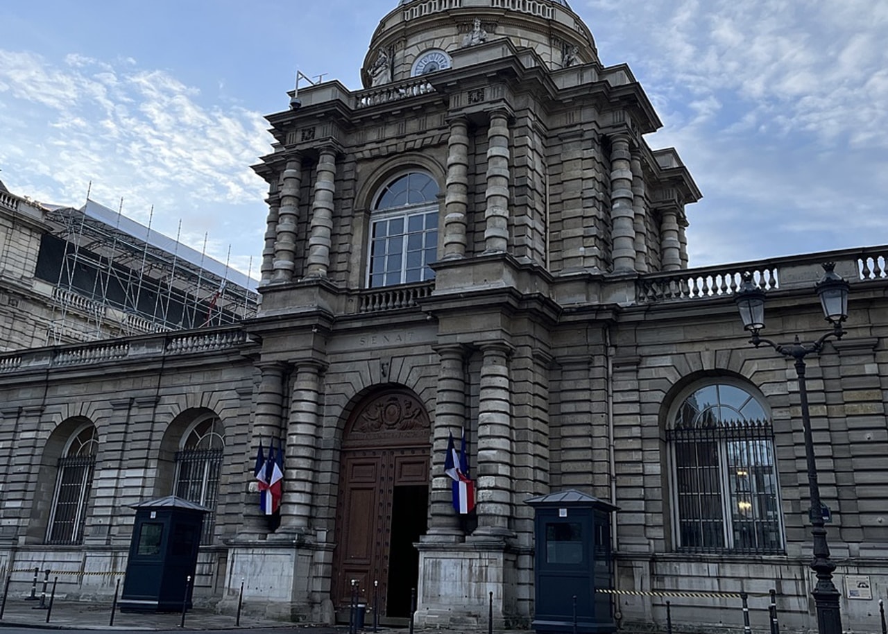 Le Sénat a durci un texte déjà très controversé, instaurant une injonction administrative d'examen psychiatrique pour personnes radicalisées. (Caroline Cordier/Hospimedia)