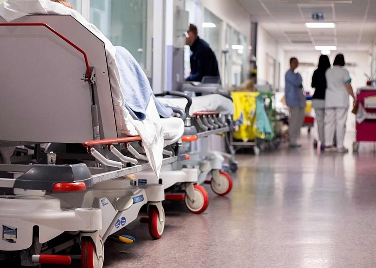 Stéphanie Rist est appelée à changer de paradigme sur l'aval des urgences