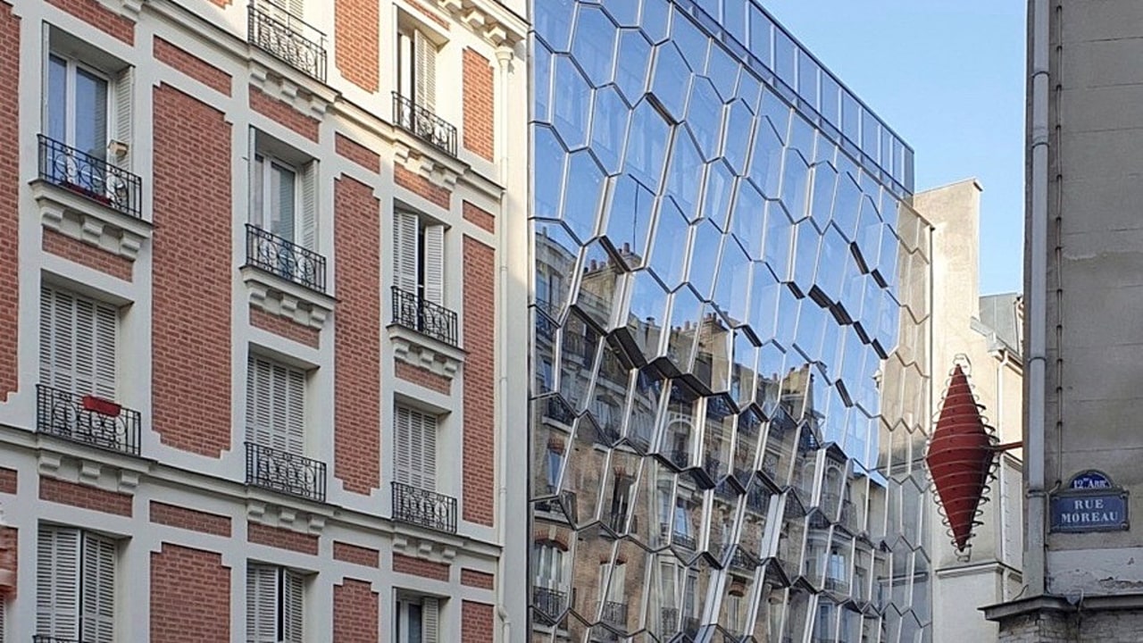 L'Institut de l'audition a emménagé dans un ancien hôtel industriel construit en 1909 et entièrement reconfiguré.