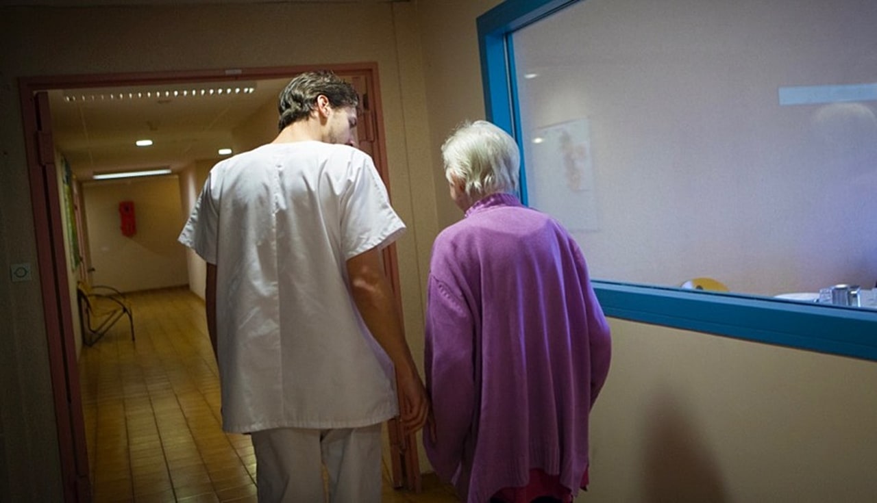 Les CH spécialisés traversent la crise sanitaire en adaptant leurs organisations. Un groupe ressource peut désormais les épauler.