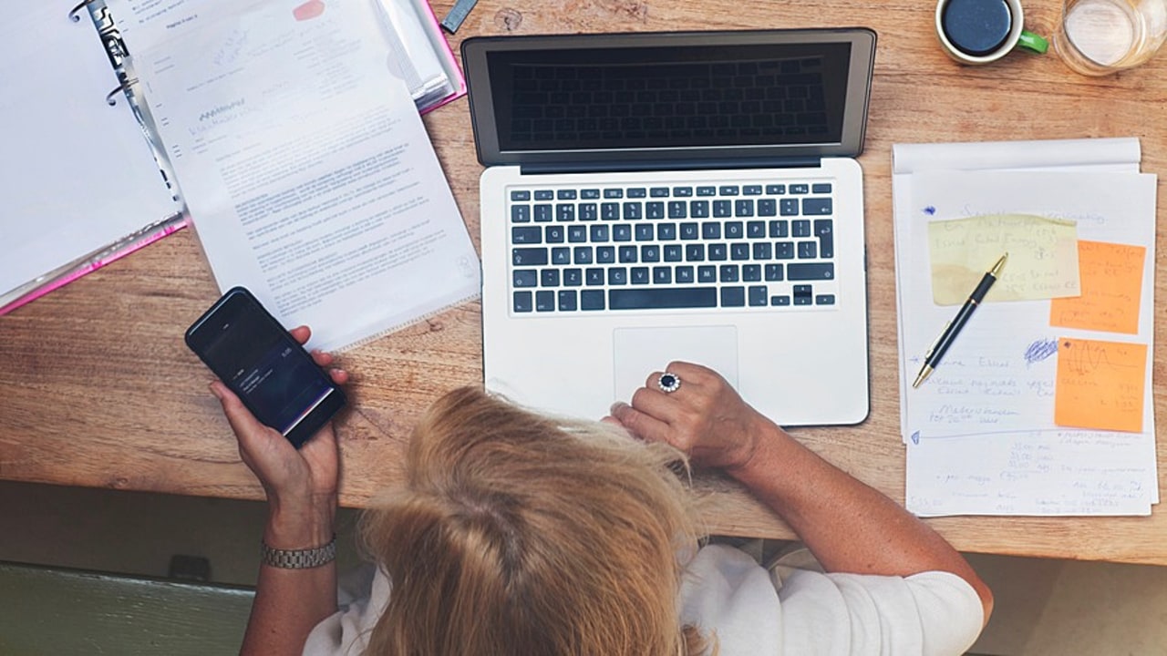 Les témoignages recueillis par l'Anap invitent à faire preuve de pragmatisme. (Cultura/Image source/BSIP)