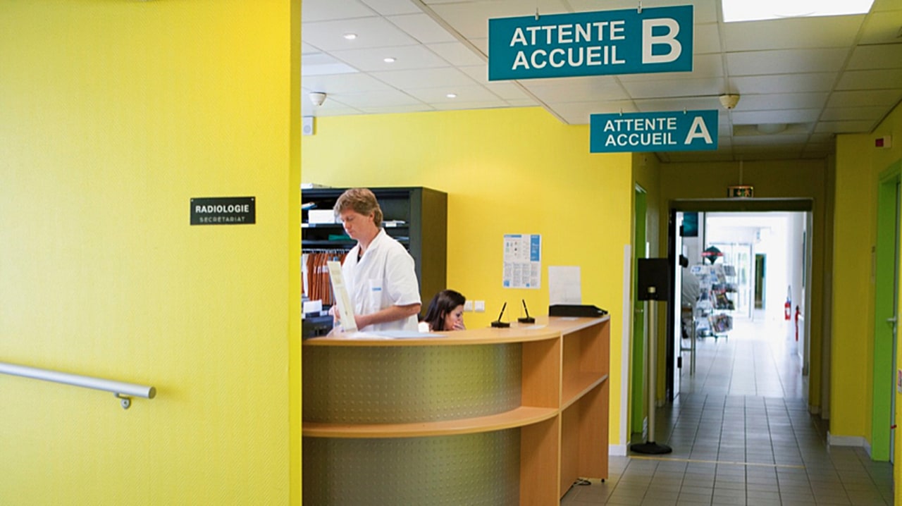 Le forfait technique en imagerie vise en partie à assurer les frais de secrétariat. La mise à disposition d'un secrétaire par un praticien libéral lui ouvre la possibilité d'un reversement d'une partie de ce forfait. (Amélie Benoist/BSIP)