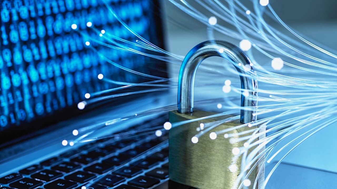 Chaque mois, un à deux Ehpad sont visés par une cyberattaque, avec demande de rançon. (SPL/BSIP)