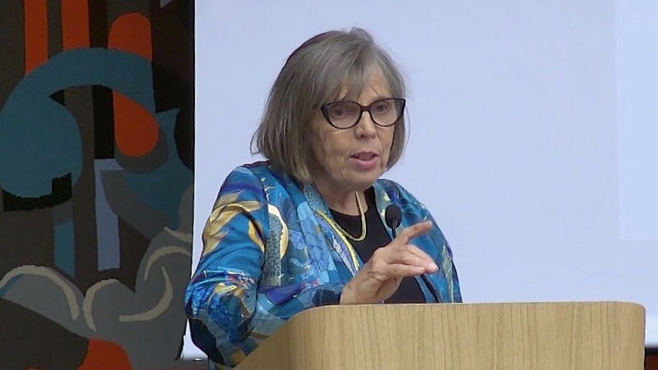 Crédit photo : Colloque TV