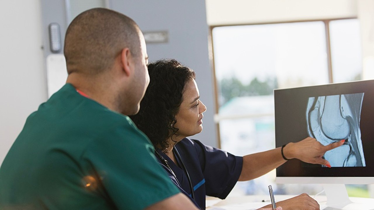 Le sexisme est encore de mise à l'hôpital et nécessite de changer les codes pour une meilleure égalité femmes-hommes. (SPL/BSIP)