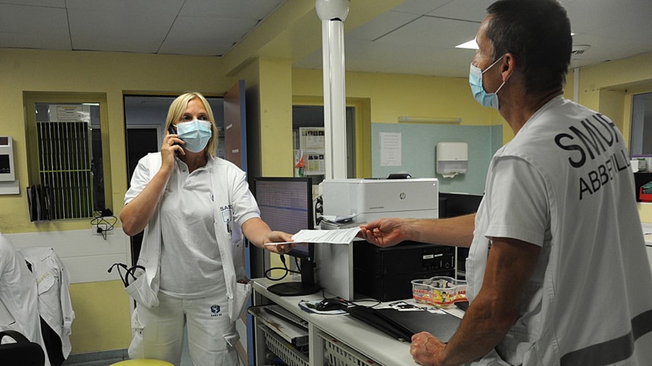 Les missions de la future profession médicale intermédiaire seront définies à partir des préconisations des conseils nationaux de l'ordre des infirmiers et de l'ordre des médecins. (Pascal Bachelet/BSIP)