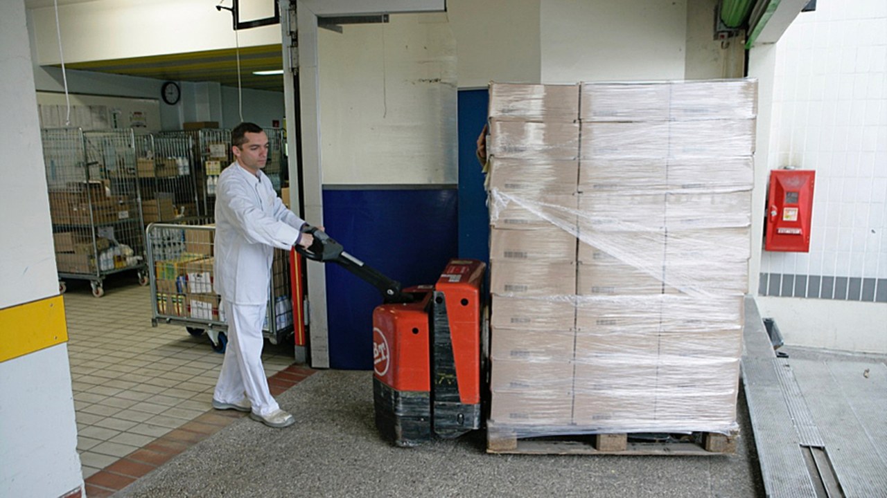 Les achats ont été impactés par la crise sanitaire. Les acteurs commencent à en tirer les leçons et à dessiner les achats de demain. (Chassenet/BSIP)