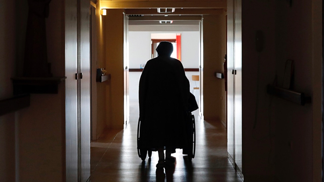 La mise en place d'un nouveau vocabulaire de référence en France sur la maltraitance est presque passée inaperçue avec la crise sanitaire. (Godong/BSIP)