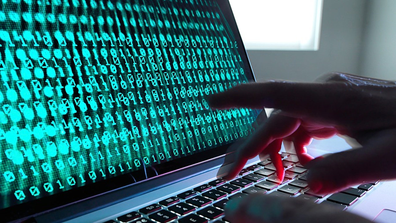 Le programme ESMS numérique vise à déployer le dossier de l'usager informatisé, par l'acquisition de solutions ou leur montée en version. (Cultura image source/BSIP)