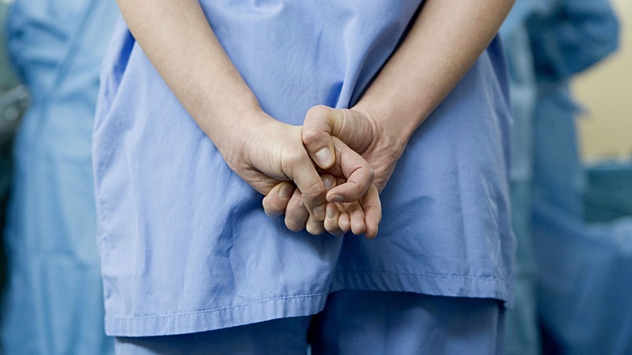 La crise est pour les spécialistes une opportunité de redonner du sens aux métiers du soin. (B.Boissonnet/BSIP)