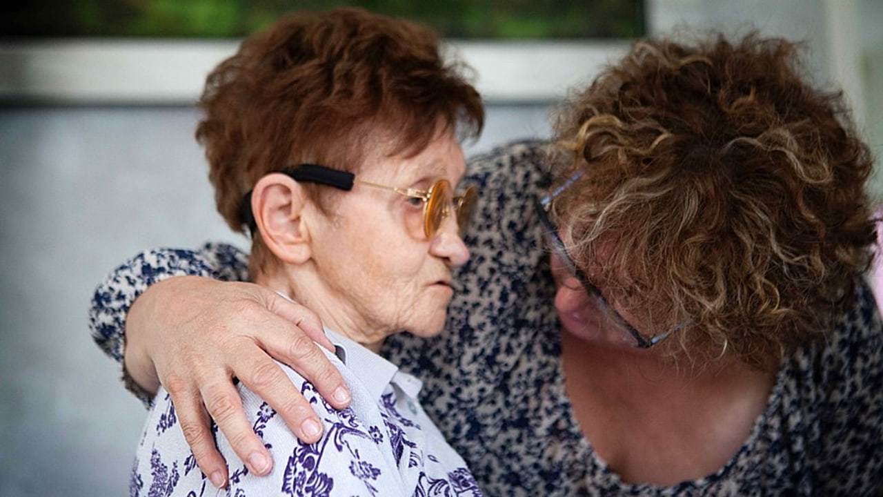 En psychogériatrie, l'espoir de soins apaisants accompagne tout rétablissement. (Amélie Benoist/BSIP)