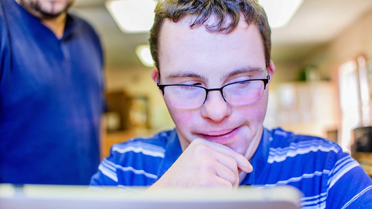 Le projet d'intégration des directeurs des instituts de l'enfance dans la fonction publique territoriale soulèvent de nombreuses contestations. (Image source/BSIP)