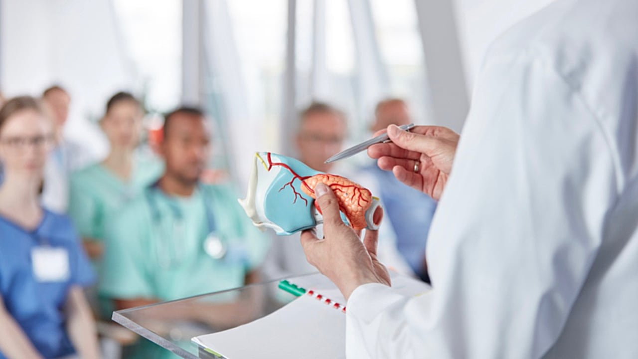 Le classement 2021 du Formindep montre peu d'évolution sur les mesures favorisant l'indépendance dans la formation des futurs médecins. (SPL/BSIP)