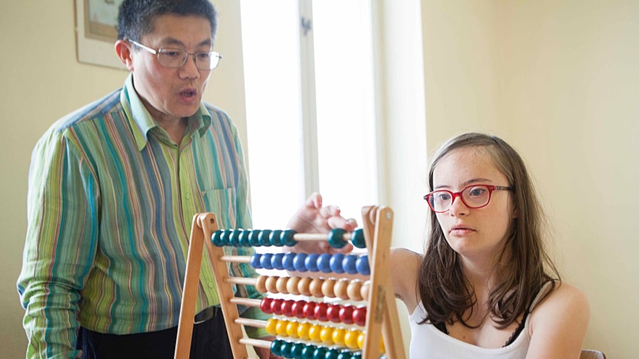 Le compte Ségur n'est pas bon pour les professionnels des établissements associatifs du grand âge et du handicap. (Amélie Benoist/BSIP)