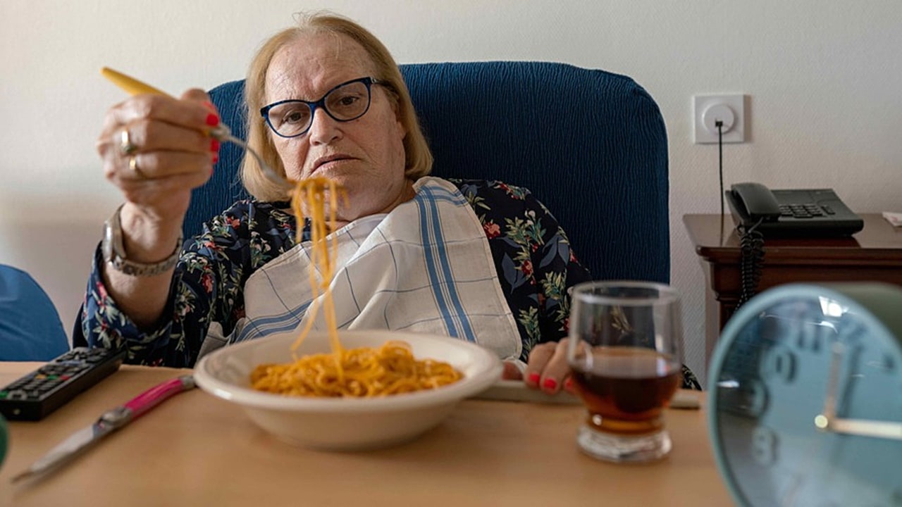 Des solutions peuvent être envisagées pour faire des repas des moments de plaisir. (Morcillo/BSIP)