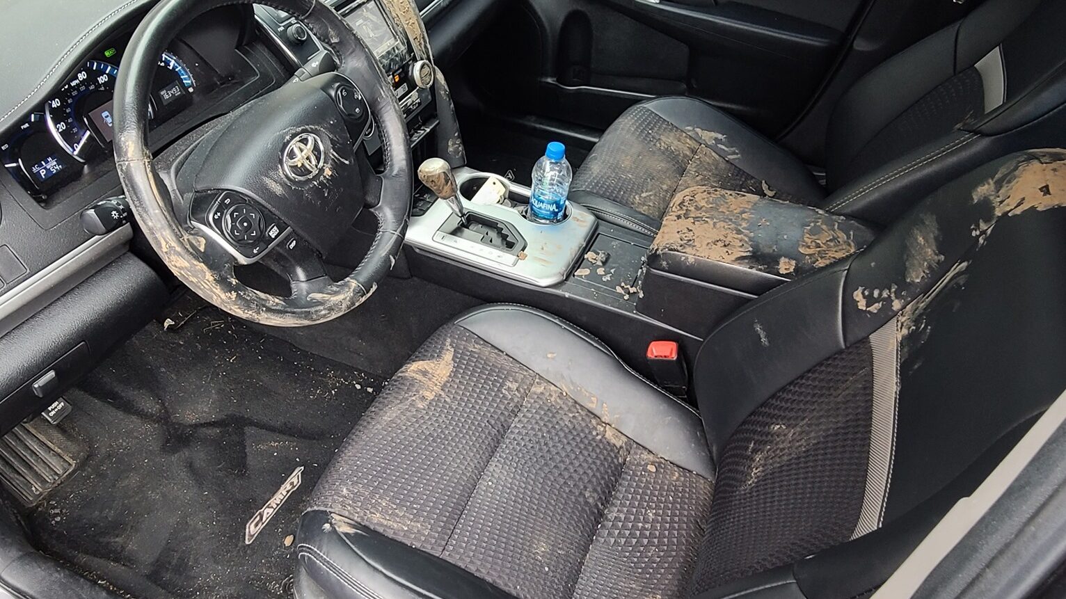 Clean seat after interior detail