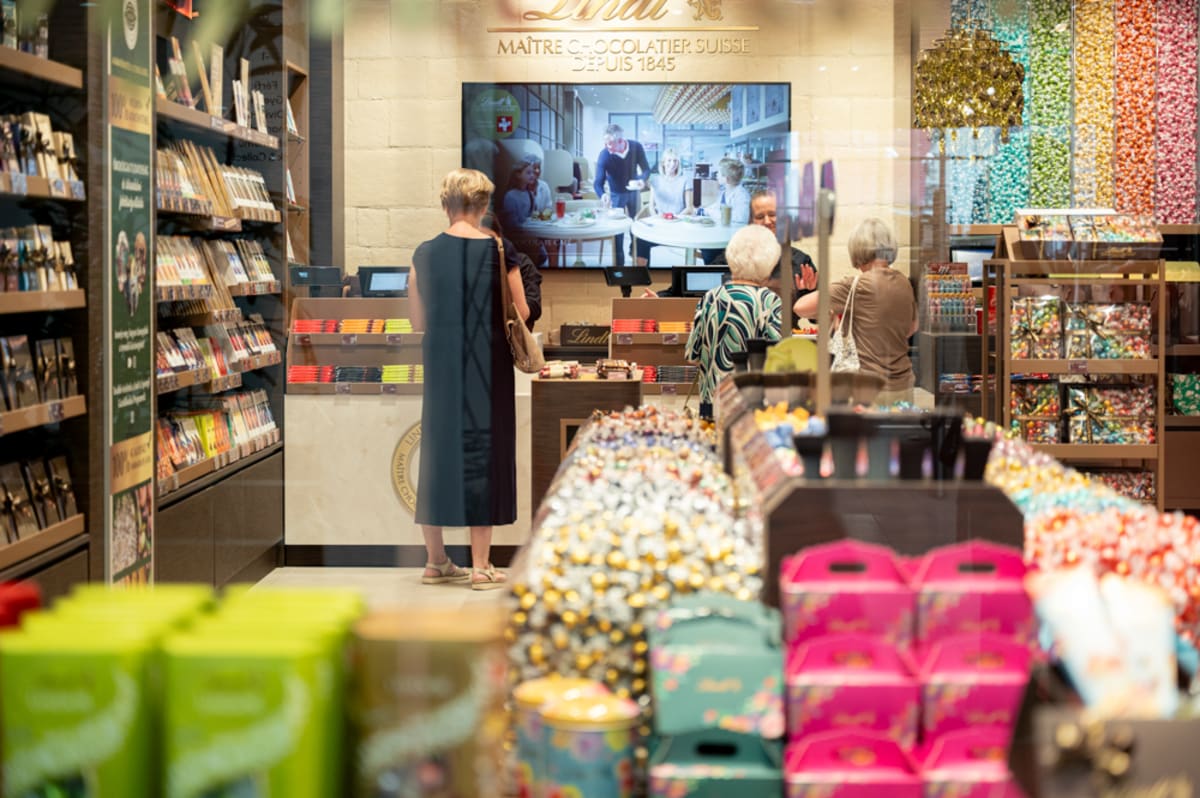 Lindt megnyitó 19 p4jwnx