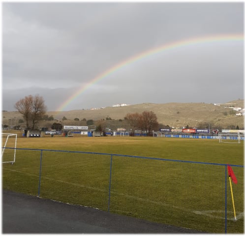 ΓΗΠΕΔΟ ΕΡΑΣΙΤΕΧΝΗ ΟΥΡΑΝΙΟ ΤΟΞΟ