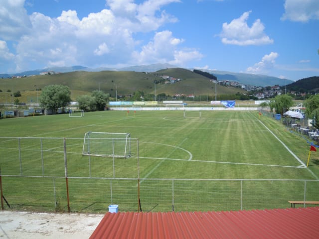 GHPEDO ERASITEXNH APO KYLIKEIO