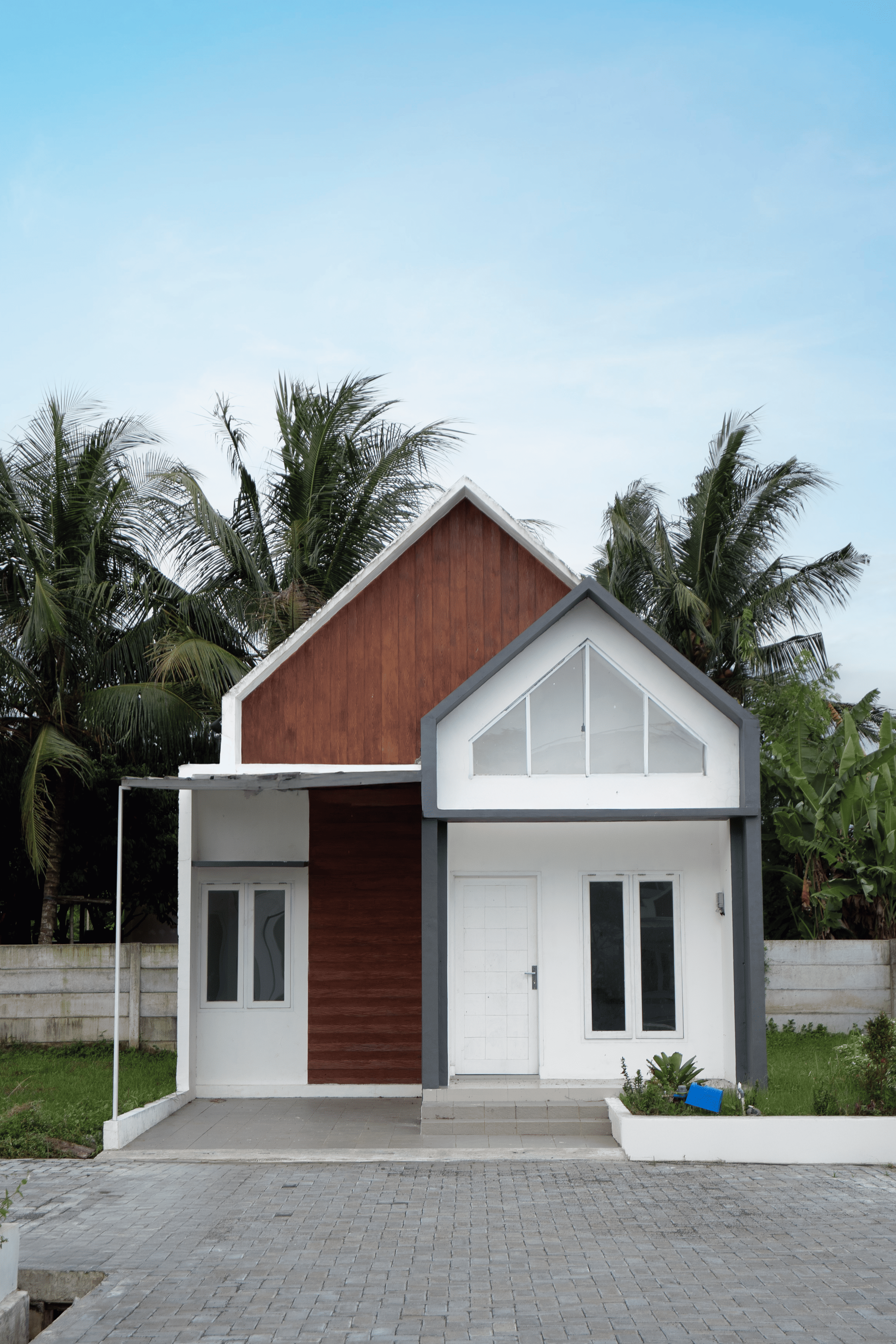 Modern luxury home exterior