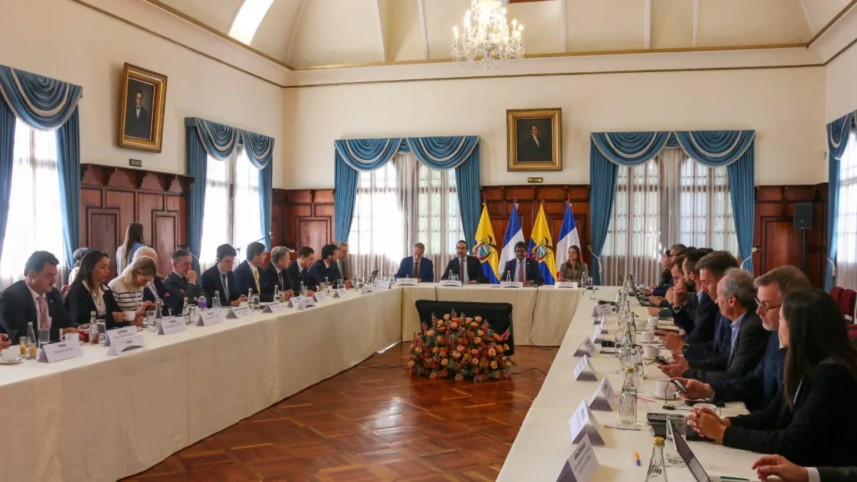 Ecuador promueve inversión francesa en sectores estratégicos mediante seminario empresarial