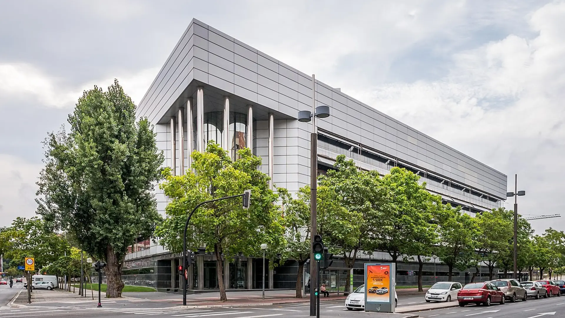 Centro Gallego de Vitoria no tendrá que pagar a orquesta por incumplimiento contractual