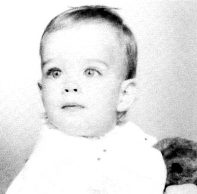 Brooke Shields’ Childhood: Early Fame, Family Life, and Career Beginnings