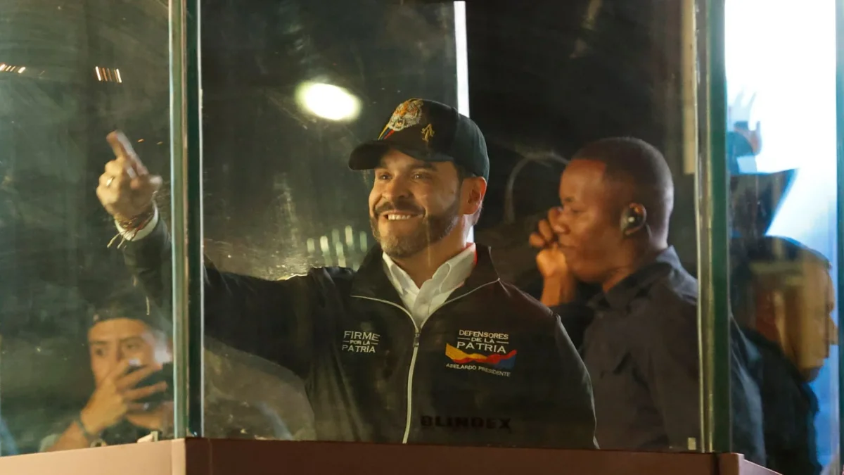 Abelardo de la Espriella avanza al balotaje presidencial en Colombia tras liderar la primera vuelta