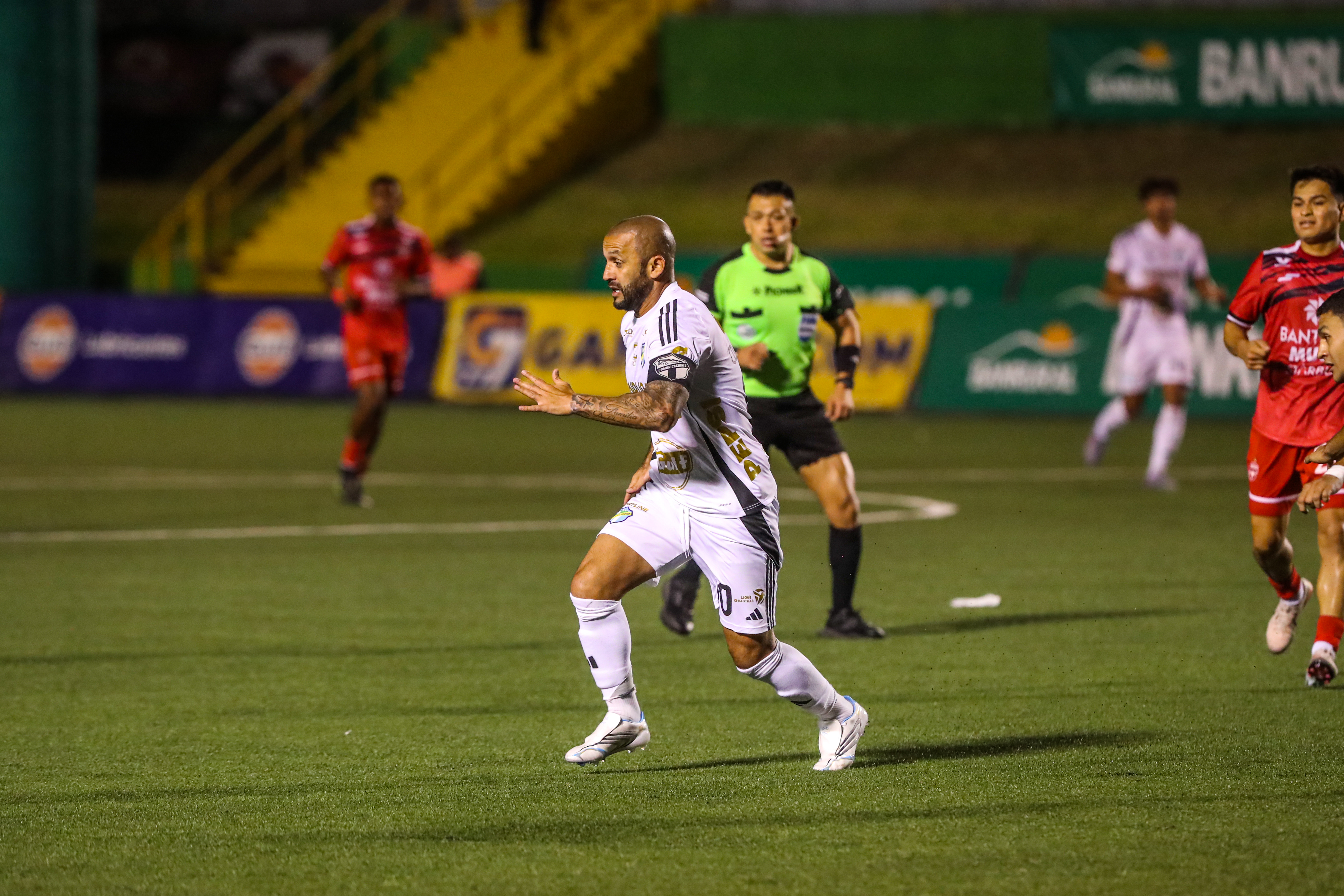 Comunicaciones anunciará partido de despedida para José Manuel 'Moyo' Contreras