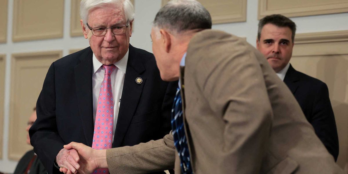 Commentator Criticizes House Chairman for Ending Questions About Epstein Files During DOJ Hearing