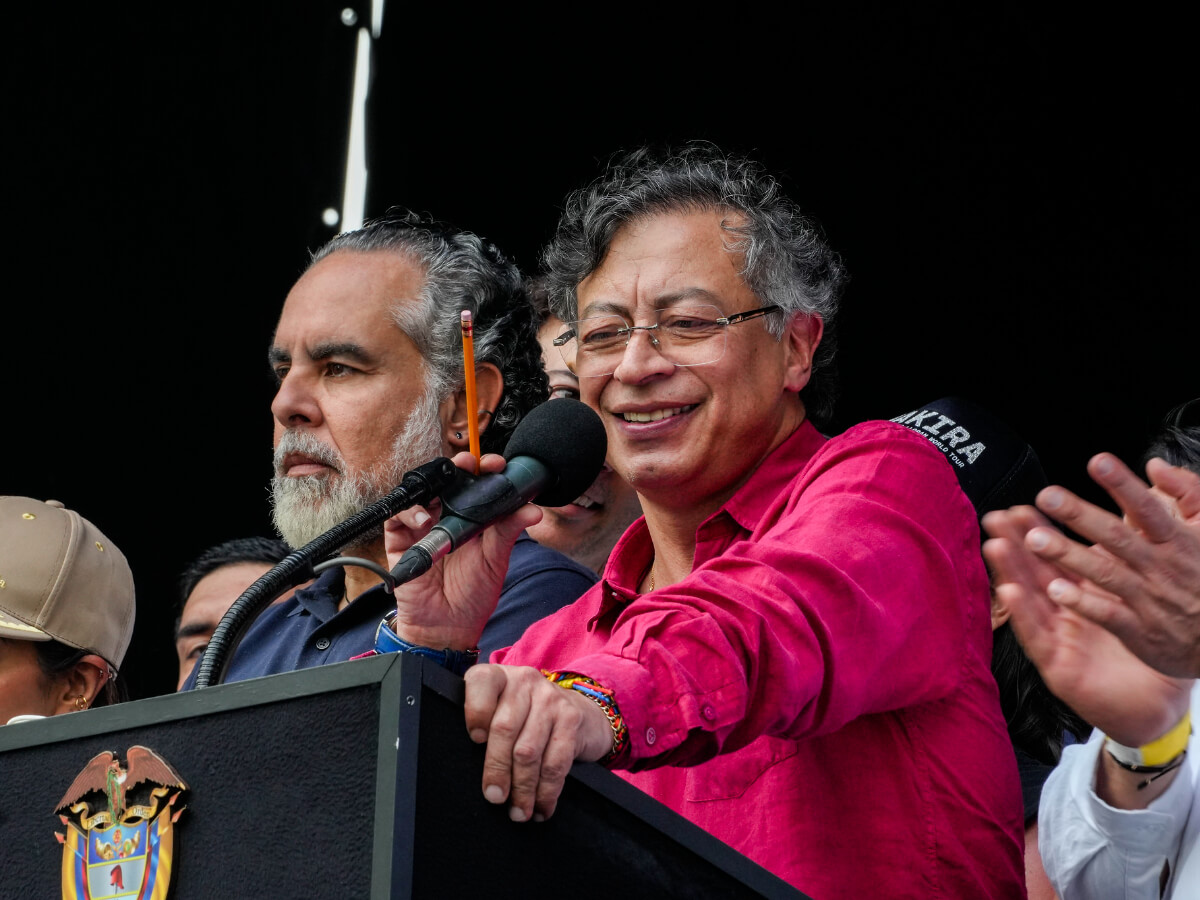 El Gobierno y sectores afines retiran la iniciativa del comité promotor de la constituyente en medio de la campaña presidencial