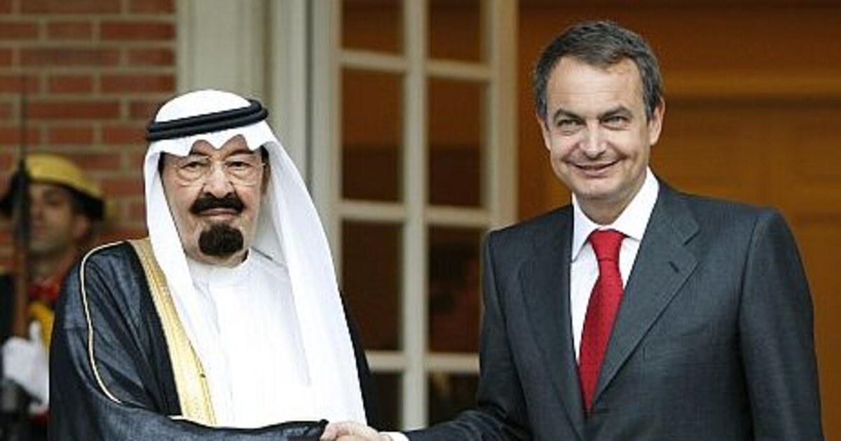 Zapatero declara que las joyas valoradas en 1,3 millones proceden de un regalo institucional recibido en 2007