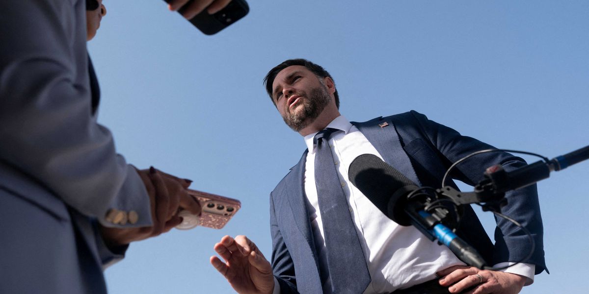 Some Republicans Privately Criticize Iran Peace Agreement and Shift Responsibility Toward JD Vance